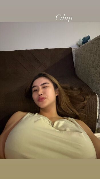 Anastasya Khosasih