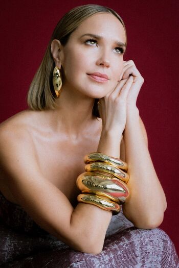 Arielle Kebbel