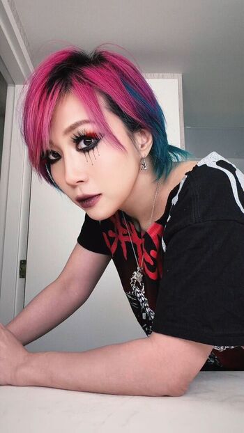 Asuka WWE