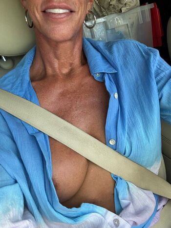 Bikinifit_la