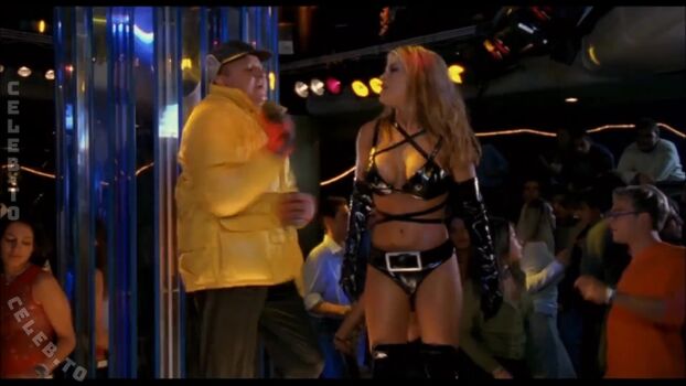 Carmen Electra