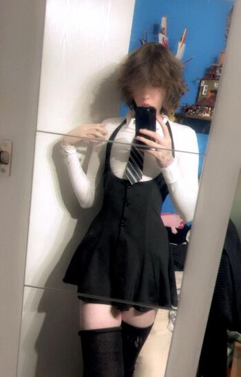 Femboy_4uu