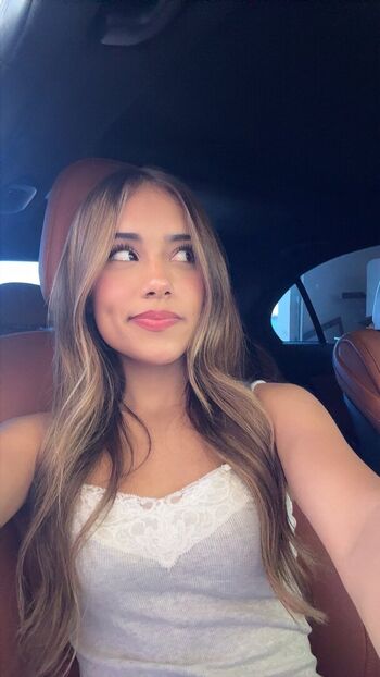 isabellabayleee