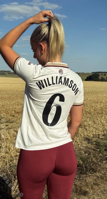 Issy Anderson