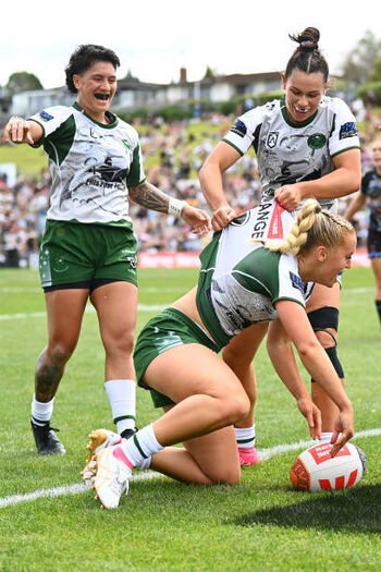 Jasmin Strange