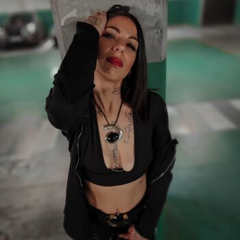 Jenny Sixx