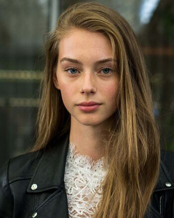 Lauren De Graaf