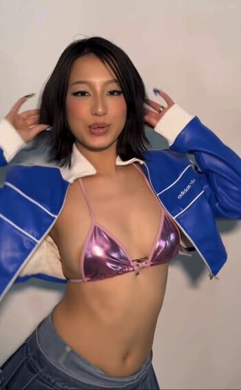 Lexi Vang