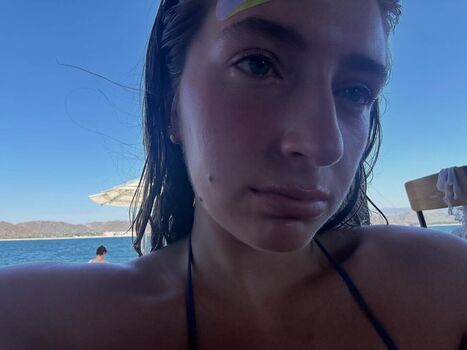 Lizzie Sennott