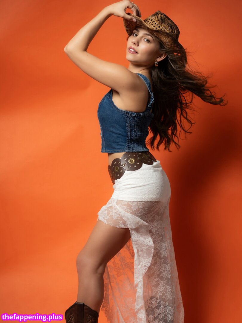 Llyssa Nichole / alyyssanicole / llyssanicholee Photo OnlyFans Nu #2