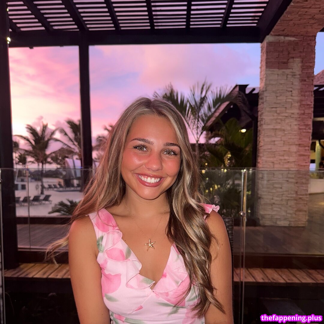 Llyssa Nichole / alyyssanicole / llyssanicholee Φωτογραφία Γυμνών OnlyFans #16