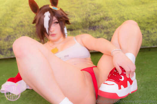 lovelyspacekitten