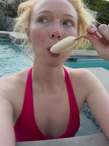 Molly Quinn