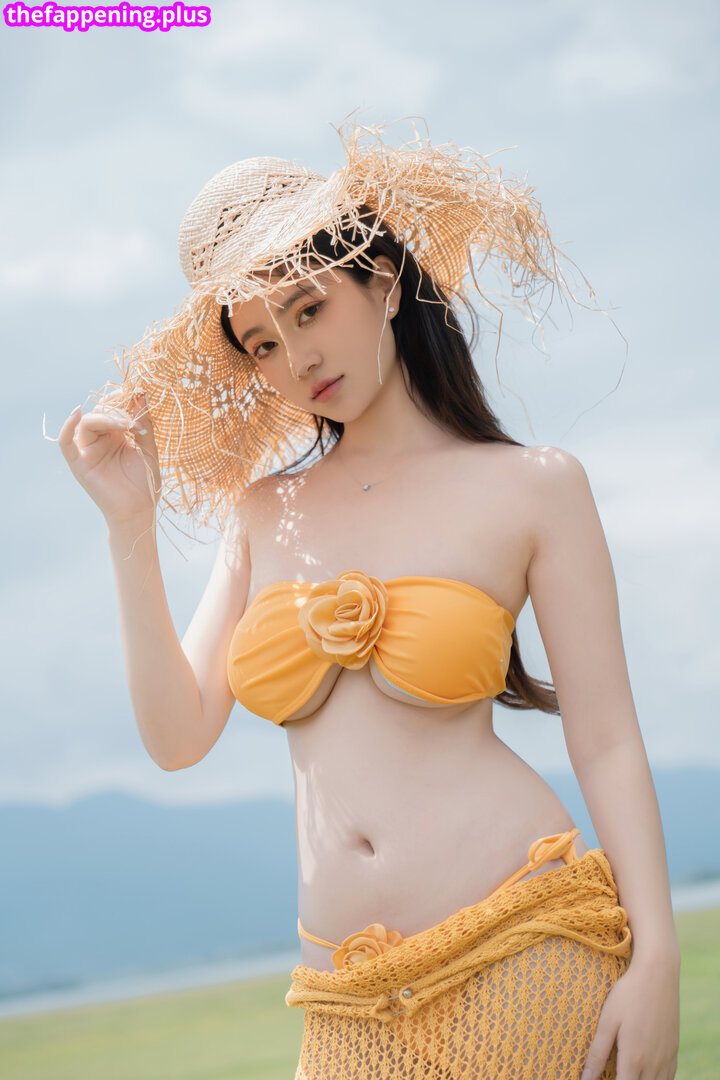nianlin / nnian_ / nnian_011 누드 OnlyFans 사진 #765