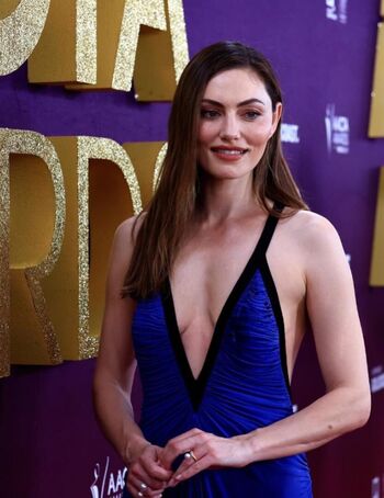 Phoebe Tonkin