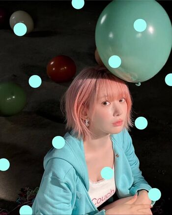 Sakura Miyawaki 宮脇 咲良