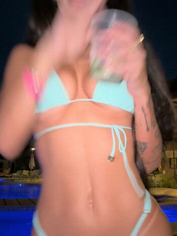 Stefani Bays