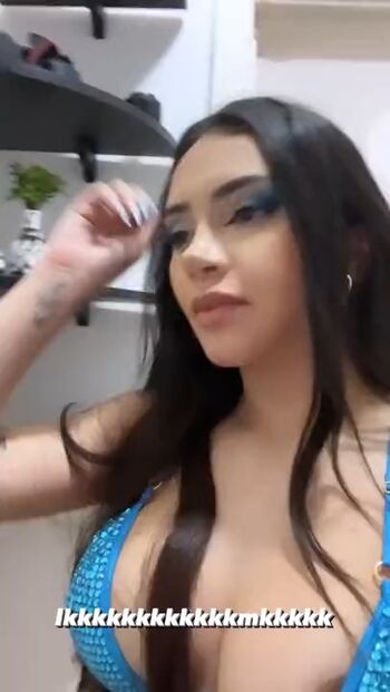 Taina Costa