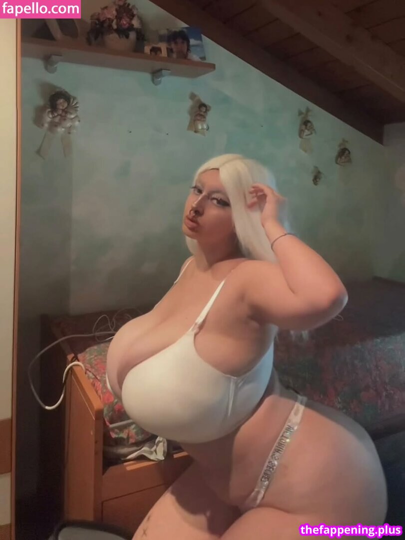 Mxmmytina / VVALENTINABONETALLI Фото оголеного OnlyFans #123
