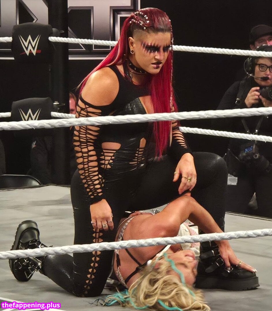 WWE Zaria / https: / zariawwe_ नग्न OnlyFans फोटो #92